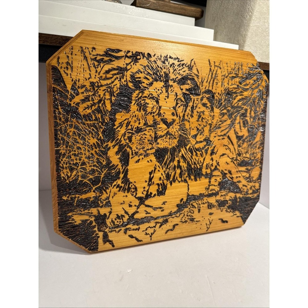 Vintage Lion Family Wood Burned Wall Art Plaque Rustic Wildlife Pyrography 15x12 - Picture 3 of 9